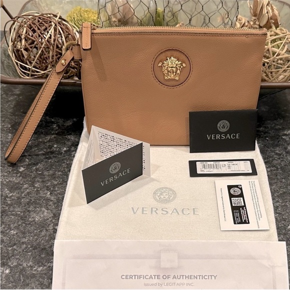 New! Authenticated Versace La Medusa Wristlet Zip Pouch Caramel Leather With COA - Picture 6 of 14
